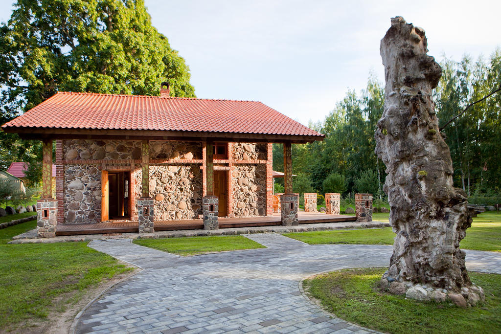 Linnumaja Guesthouse Uulu Luaran gambar